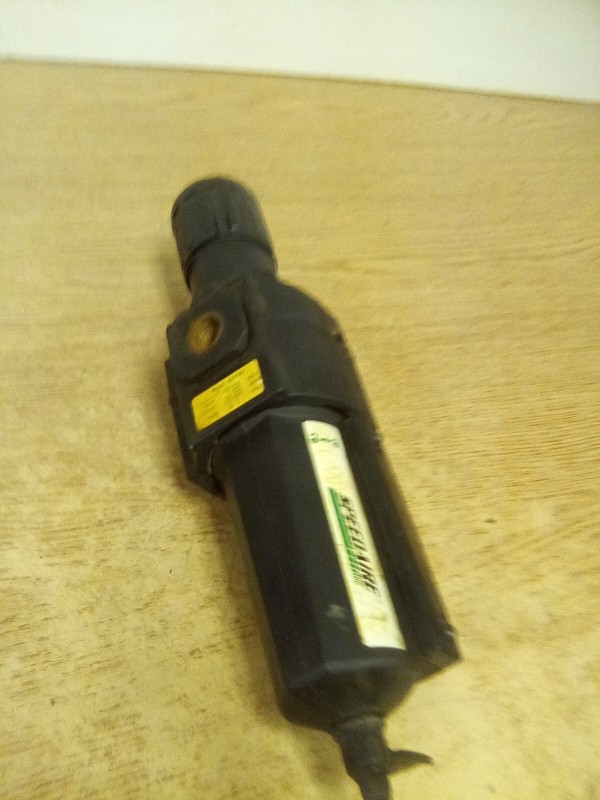 Speedaire 4ZK94 Filter Regulator