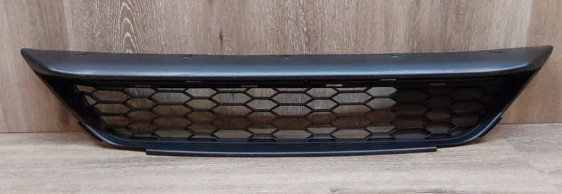 2016-2017 HONDA ACCORD SEDAN FRONT BUMPER LOWER GRILLE CENTER OEM 71152-T2F-A500