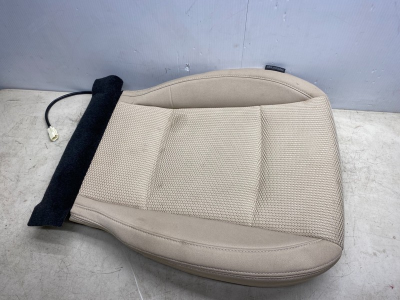 2015-2019 SUBARU OUTBACK RIGHT PASSENGER FRONT SEAT LOWER CUSHION TAN CLOTH OEM