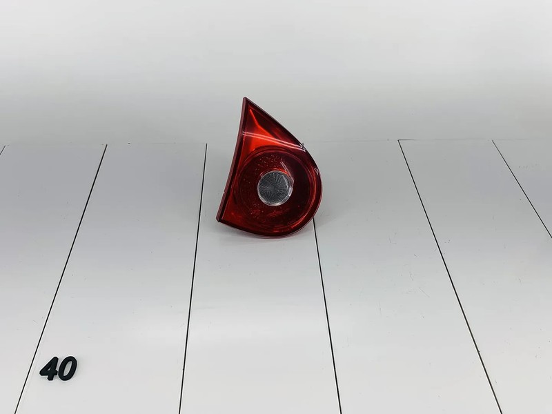 06-09 VOLKSWAGEN GTI REAR LEFT DRIVER SIDE TAIL LIGHT OUTER BRAKE STOP LAMP OEM