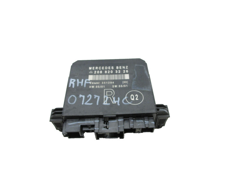 01-03 Mercedes W208 CLK430 CLK320 Front Passenger Door Control Module 724C