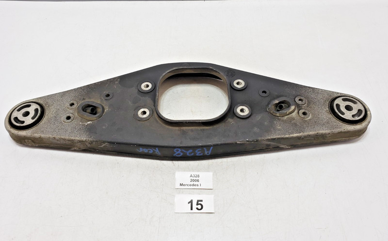 ✅ 2006 OEM Mercedes E350 W211 RWD Rear Axle Gear Differential Bracket 31k