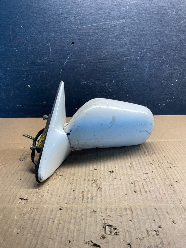 1991-1999 Infiniti G20 Left Driver LHSide View Door Mirror OEM AA7392 DG