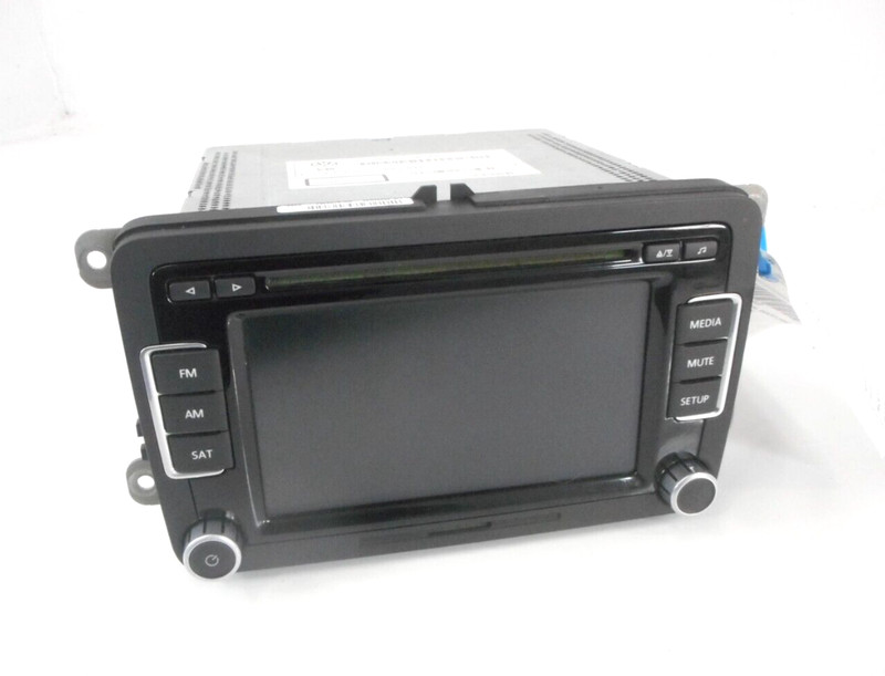 Volkswagen CC AM FM Radio CD Disc Player Receiver Display W/O Navi OEM 2012-2015