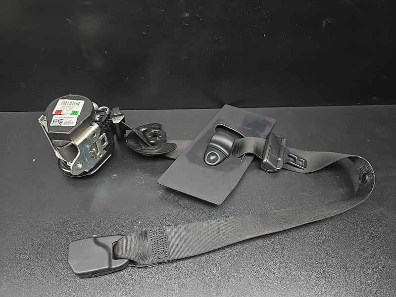 2014-2019 MASERATI GHIBLI RIGHT PASSENGER FRONT SEAT BELT RETRACTOR OEM