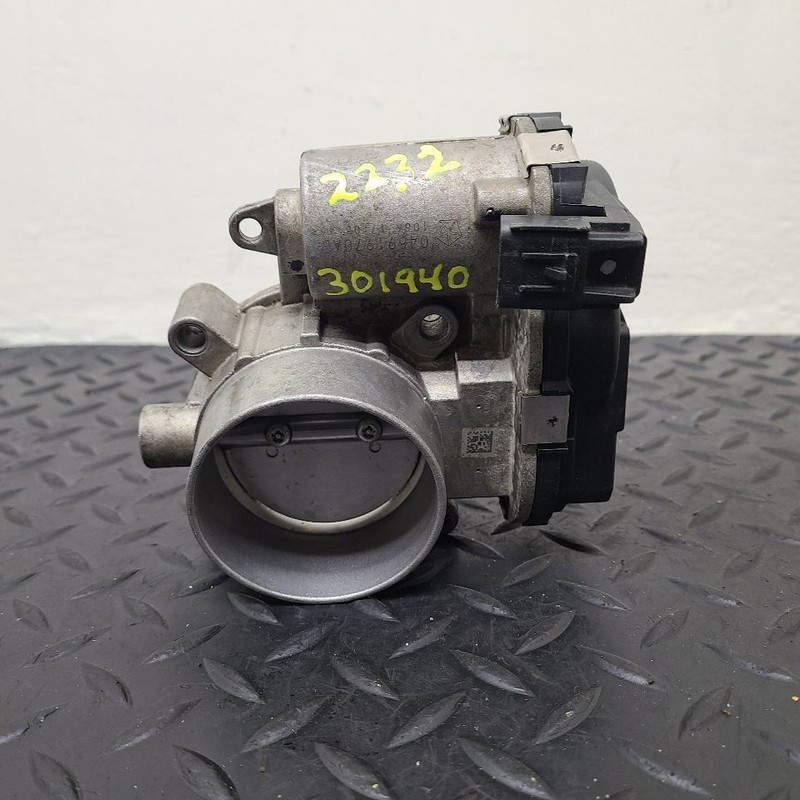 14-19 Jeep Cherokee 2.4L Throttle Valve Body Assembly OEM 4891970AC
