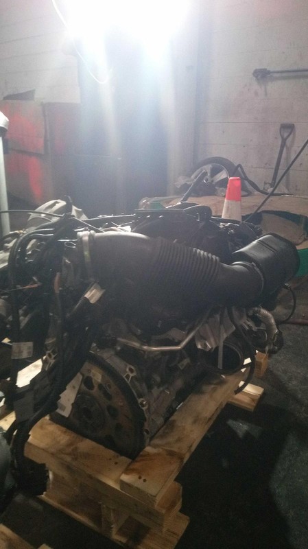 2019 BMW X1 2.0L Engine Complete Assembly OEM 144K Miles White 4-Cyl 16-Valve