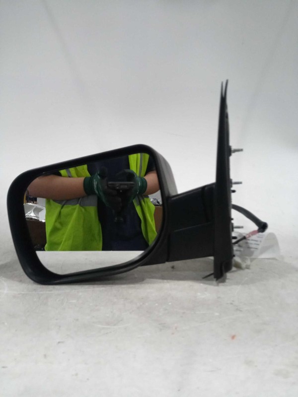 Used Left Door Mirror fits: 2012 Nissan Titan Power single arm mount w/o power f
