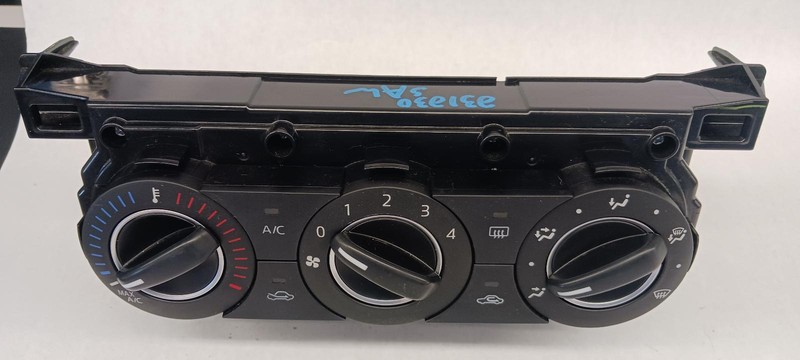 2017 TOYOTA YARIS IA Heat AC Controller OEM 17 18