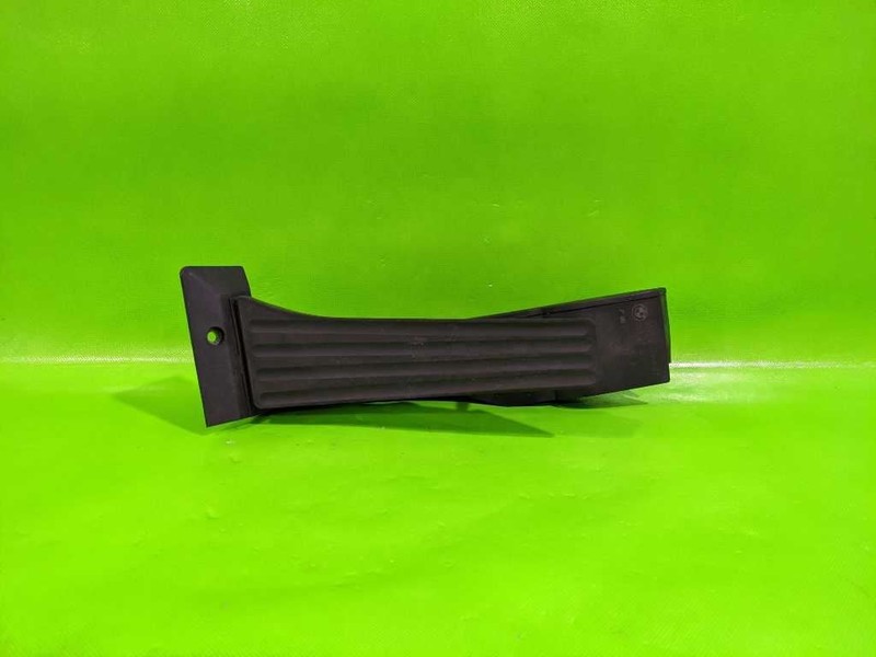 06 07 08 BMW 530i GAS ACCELERATOR PEDAL OEM 4100-17