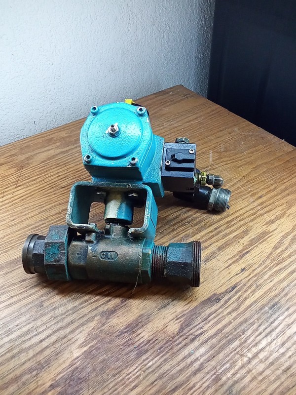 ELOMATIC Pneumatic Actuator Valve W/Fittings