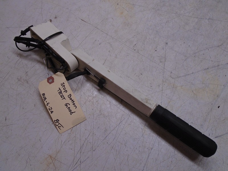 F1 Johnson Evinrude 2.5Hp Tiller Arm Grip Shorting Switch & Housing 331373