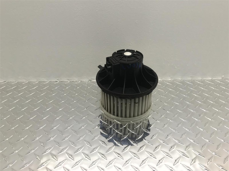 03-09 HUMMER H2 TAHOE YUKON FRONT BLOWER MOTOR TWIST-ON STYLE OEM 615-00645