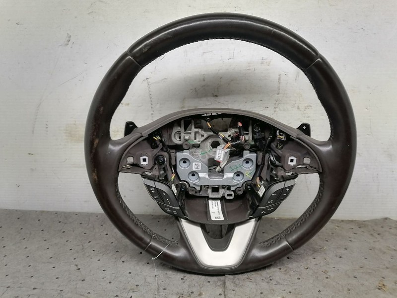 MKC 2018 Steering Wheel 1685018