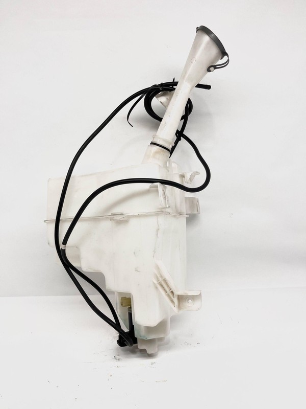 2018-20 Nissan Kicks S Windshield Wiper Bottle Reservoir W/ Pump Hoses & Cap OEM