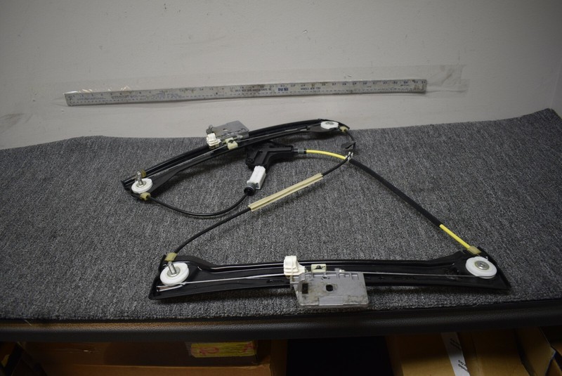 2015-2017 MERCEDES BENZ S550 WINDOW LIFTER REGULATOR217-720-03-46 OEM