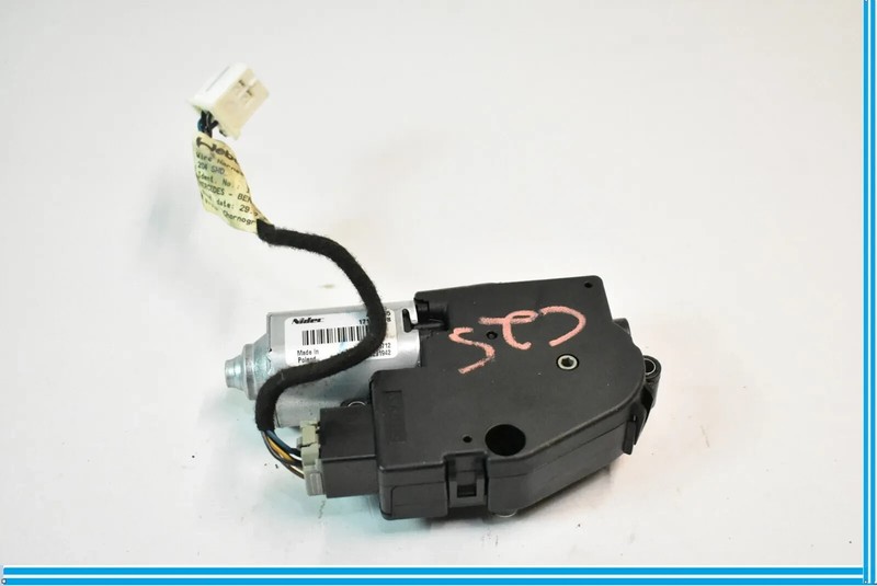 10-17 Mercedes W207 E550 C250 Roof Sun Shade Screen Roller Blind Motor OEM