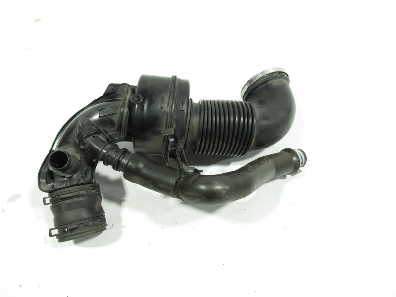 15-19 Land Rover Discovery Sport 2018 Engine Air Cleaner Intake Pipe Hose Tube ;