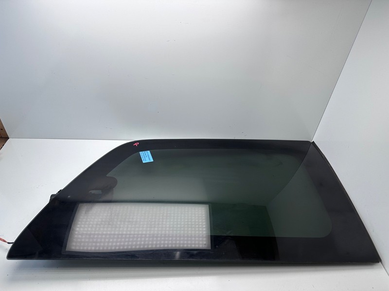 Fits 2009-2012 Volkswagen Routan Van Passenger Right Side Quarter Window Glass