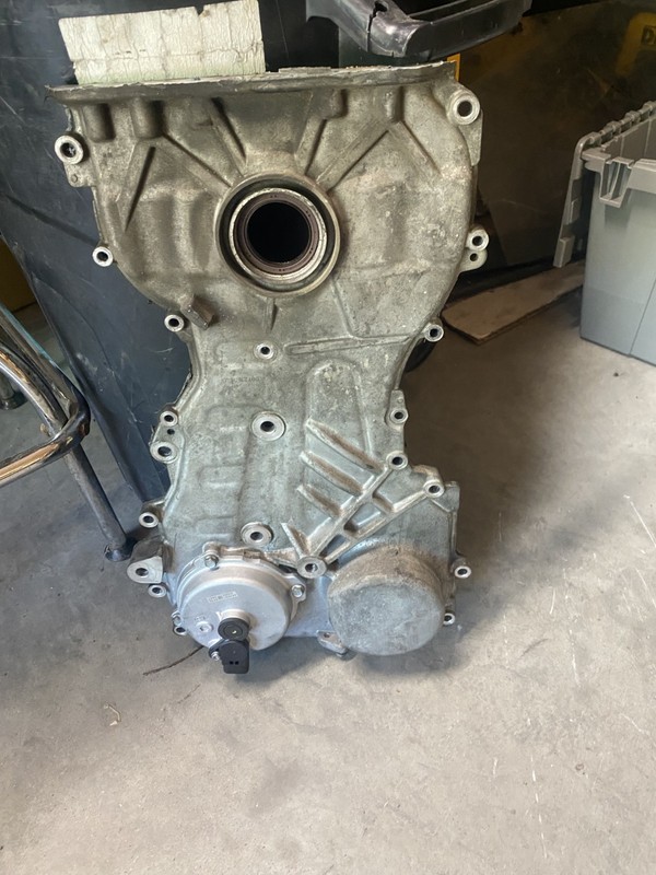 2017 KIA SORENTO LX TIMING CHAIN COVER OEM