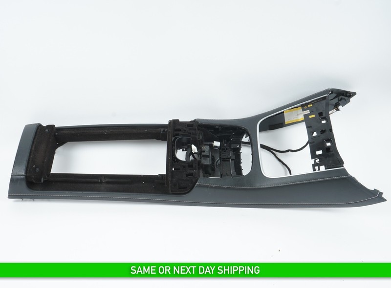 14 - 17 Mercedes W222 S600 S550 Center Console Trim Panel w/ Wire Harness OEM