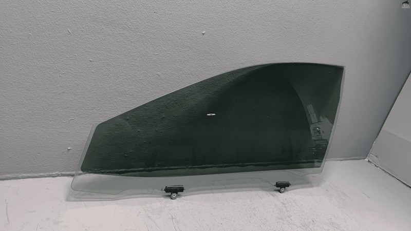 2018 - 2024 TOYOTA CAMRY FRONT LEFT DRIVER SIDE DOOR WINDOW GLASS OEM