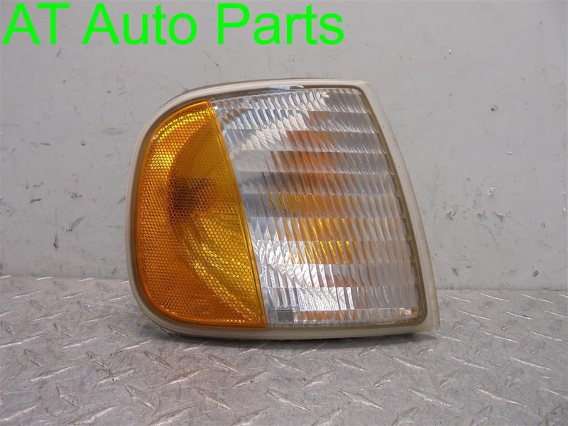 99 00 01 FORD F150 PASSENGER TURN SIGNAL LAMP F75Z13200AC