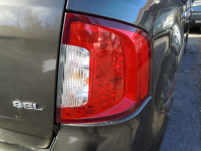 2011-2014 Ford Edge Tail Light Lamp Passenger Right RH OEM Clear Red Lens