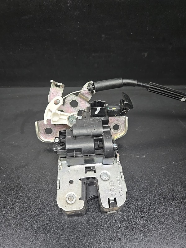 2012-2018 AUDI A6 C7 REAR TRUNK DECK LID LOCK LATCH ACTUATOR 4H0827505 OEM