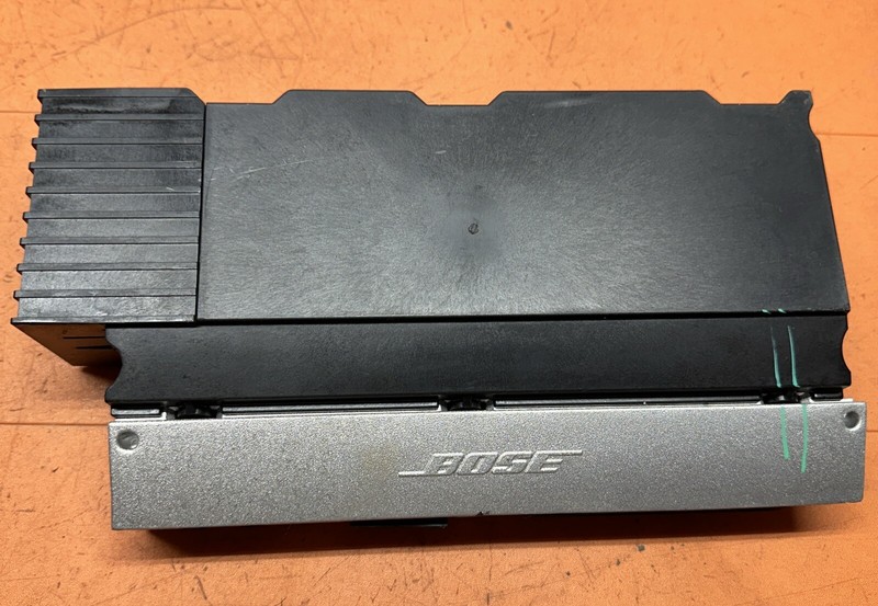4E0035223F | 2006 - 2010 AUDI A8 S8 AUDIO STEREO BOSE AMPLIFIER AMP OEM