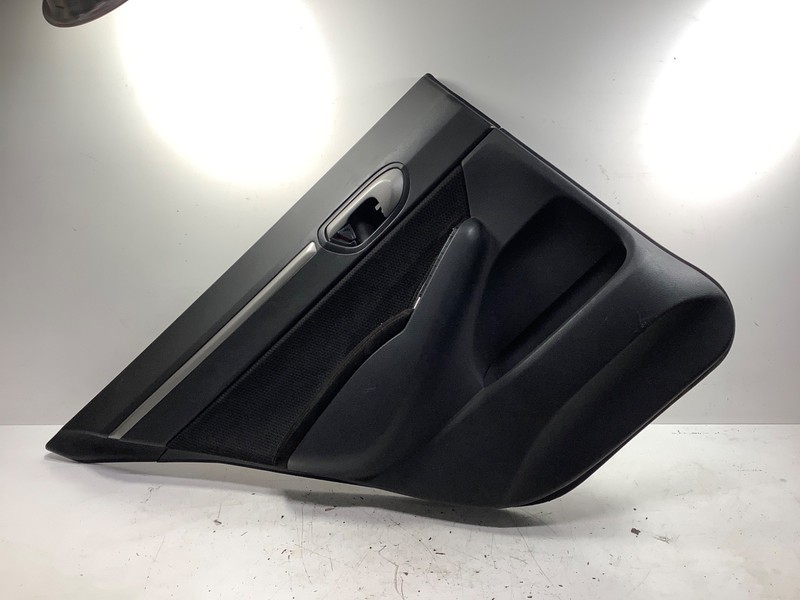 06-011 Honda Civic 4DR SI Left Rear Door Panel Black OEM