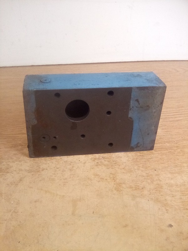 Hydraulic Manifold Subplate 6-3/4"X3-7/8"X2"