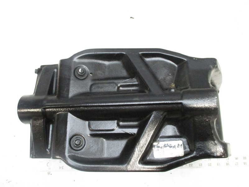 1499-8710T20 Mercury Mariner 115-300 Hp Outboard Swivel Bracket Black