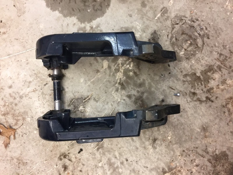 Evinrude Outboard 75hp 90hp ETEC Transom Bracket Assy351922 FRESHWATER!