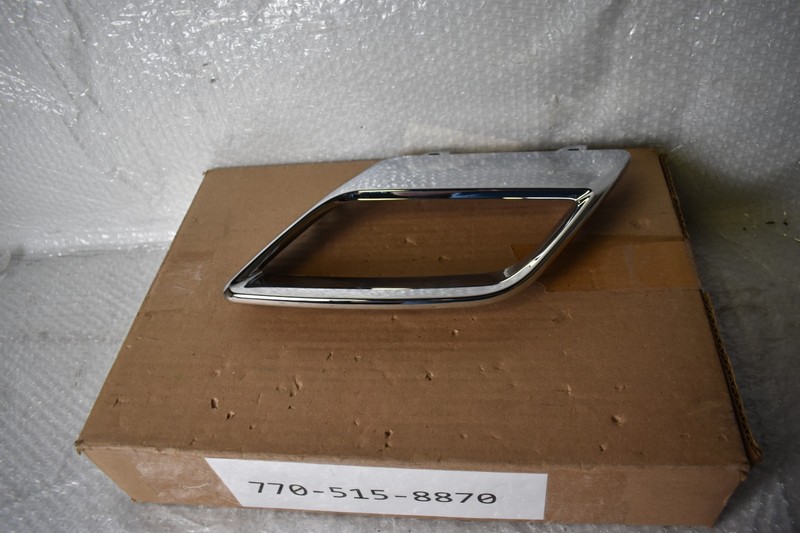 VOLKSWAGEN ATLAS SE LEFT DIFFUSER TIPS 2021-2025 FACTORY OEM 3CN 807 833