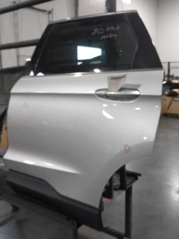 2016 Ford Edge Left Rear Door Silver DENT 80000 Miles OEM Part 479671