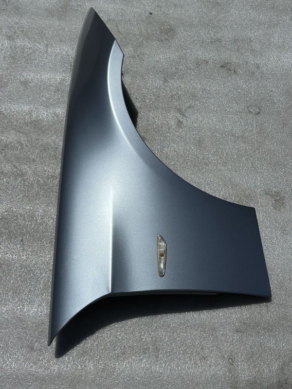 2007-2011 BMW 328i 335i E90 E91 RIGHT PASSENGER SIDE FENDER BLUE 896 SEDAN WAGON