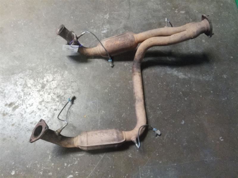 99-06 Chevrolet Silverado 5.3L Exhaust Converter Pipe Assembly OEM 19418928