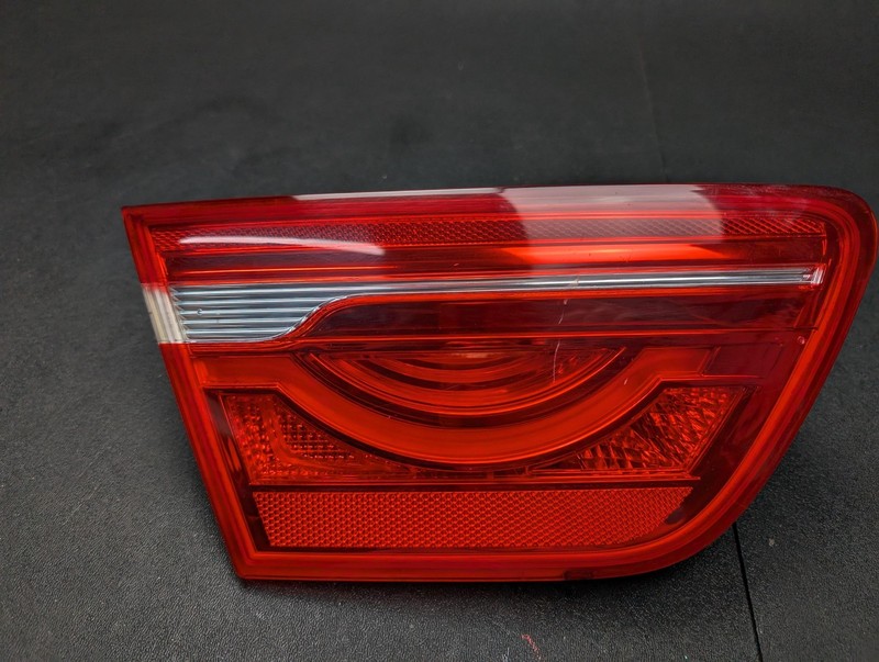 Left Inner Tail Light 2018 Jaguar XE S T4N39463 2019 X