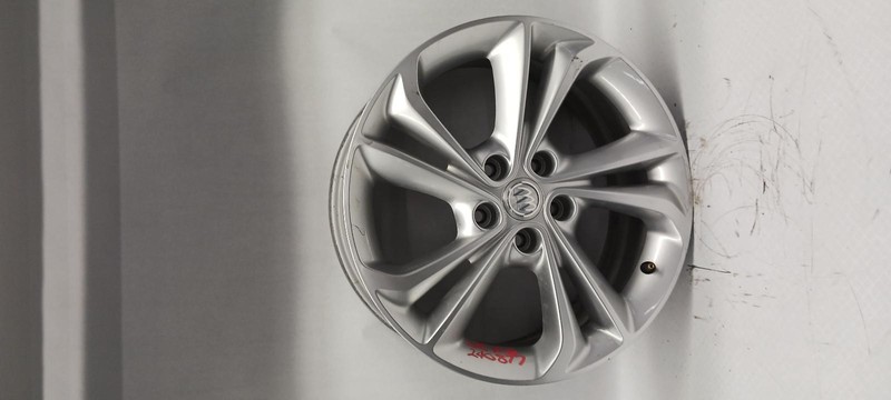 20-'23 BUICK ENCORE GX Wheel 18x7-1/2 5 split spoke silver OEM Grade B