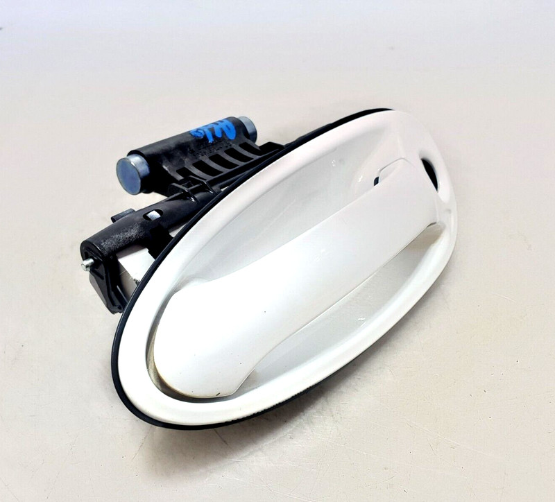 ✅10-16 OEM Porsche Panamera S 4 970 Front Driver Side Door Exterior Handle White