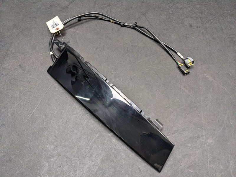 Left Front Door Applique Molding GD9T-14A626 2017-20 Lincoln Continental X