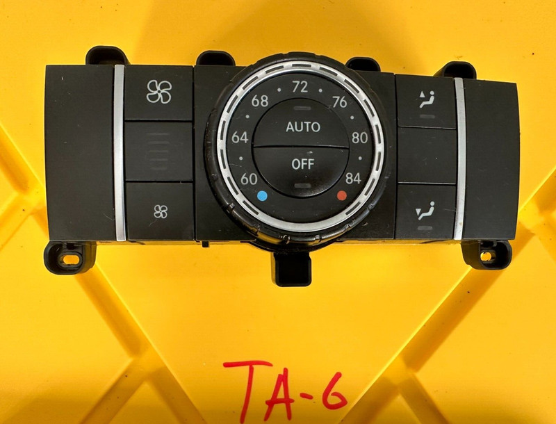 12-19 Mercedes X166 GL550 ML550 Rear A/C Heater Climate Control Switch OEM *tar