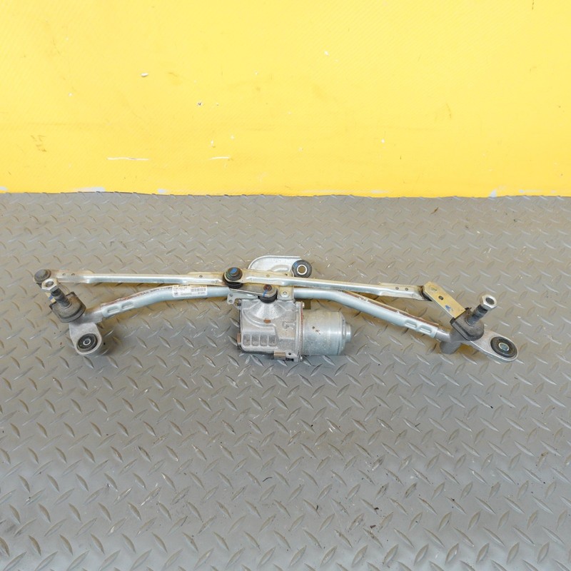 2023-2025 DODGE HORNET FRONT WINDSHIELD WIPER LINKAGE W/ MOTOR OEM 50564302