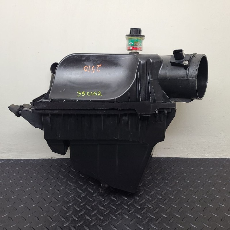 04-10 Ford E450SD 6.0L Diesel Air Cleaner Box Assembly OEM 8C2Z-9600-A