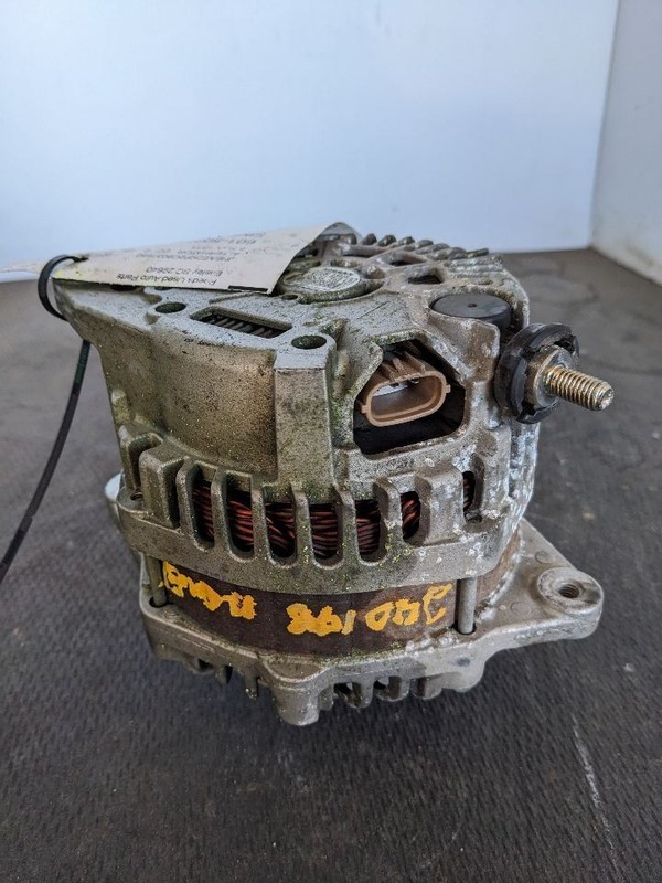 Alternator 6 Cylinder Fits 11-17 QUEST 1133323