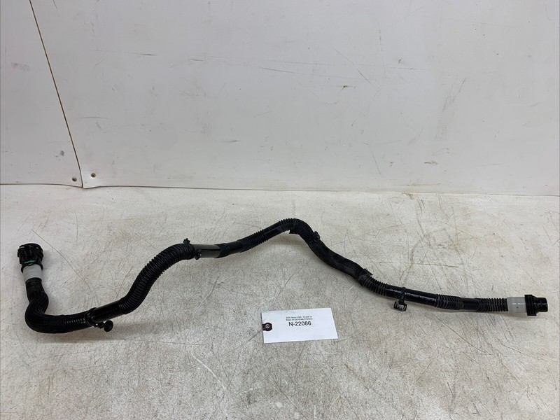 ⚡️17-23 TESLA M3 RH SIDE RADIATOR COOLING PUMP TO TUNNEL HOSE PIPE 22086