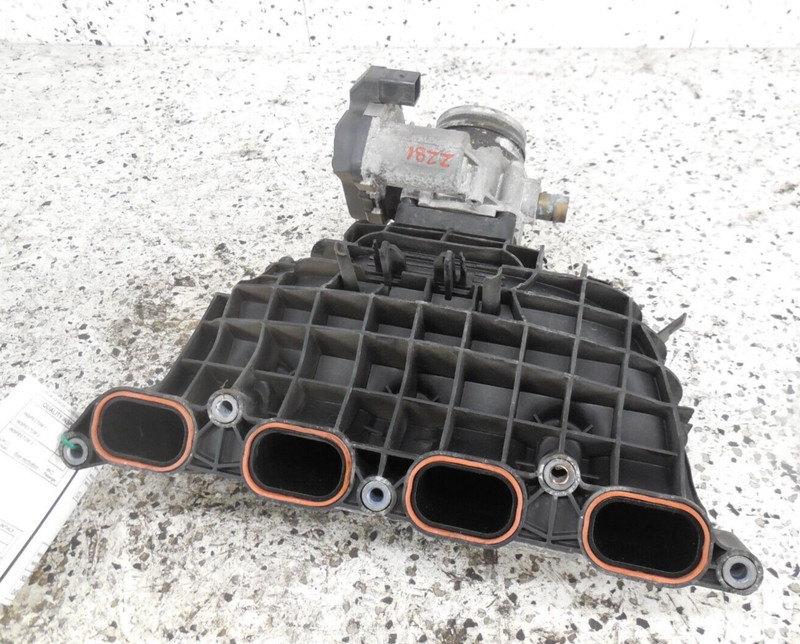 2012-2015 BMW X1 2.0L Intake Manifold OEM