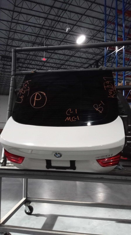 Used Deck Lid fits: 2017 Bmw 430I 4 Dr Gran Coupe w/rear view camera Grade A
