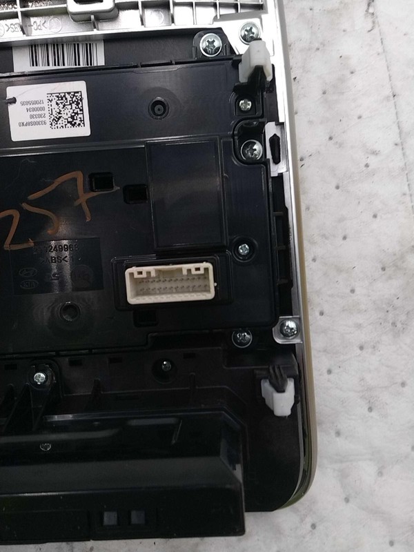 2023 Hyundai Palisade A/C Selector Switch OEM Black 97250S8CC04XY 54K Miles